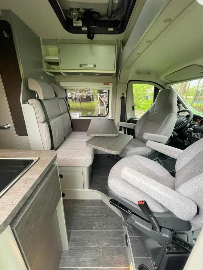 Camper Van Koje 31 فلنسبورغ المظهر الخارجي الصورة